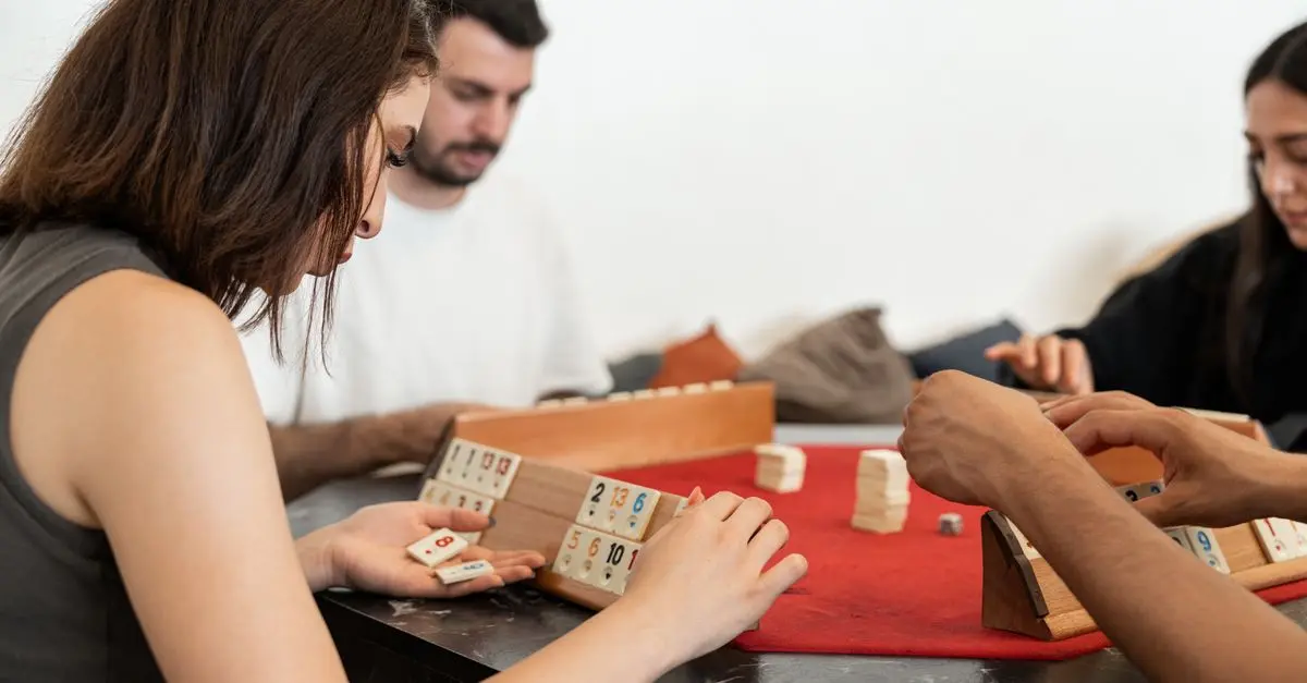 How to Choose the Perfect Board Game for Your Group