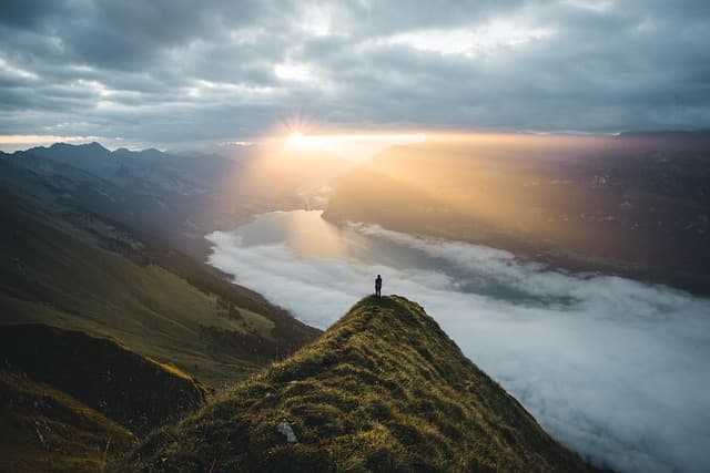 Top 10 Techniques for Mindful Leisure Activities